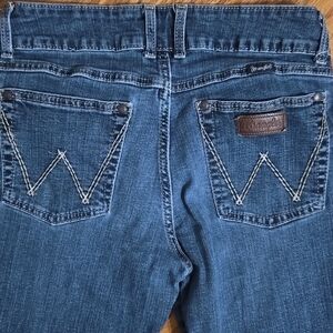 Wrangler Jeans (Size 9)